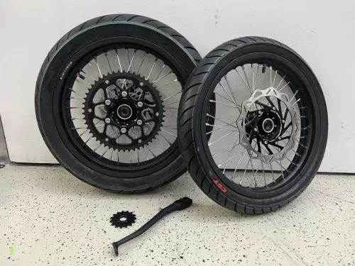 Talaria TL6000, Supermoto kerékszett (tárcsával, lánckerékkel, kitámasztóval, lánc nélkül) 17col/17col
